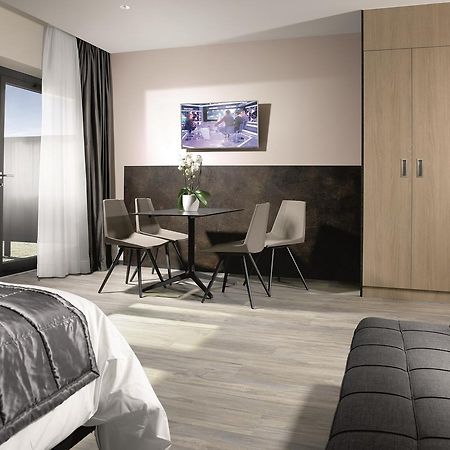 אוברנאי One Loft Appart מראה חיצוני תמונה
